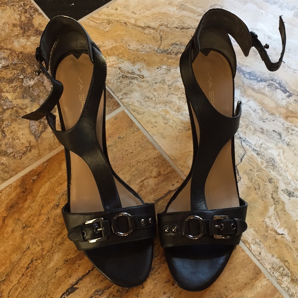 Via Spiga black heeled sandal/buckle/easy loop&peg